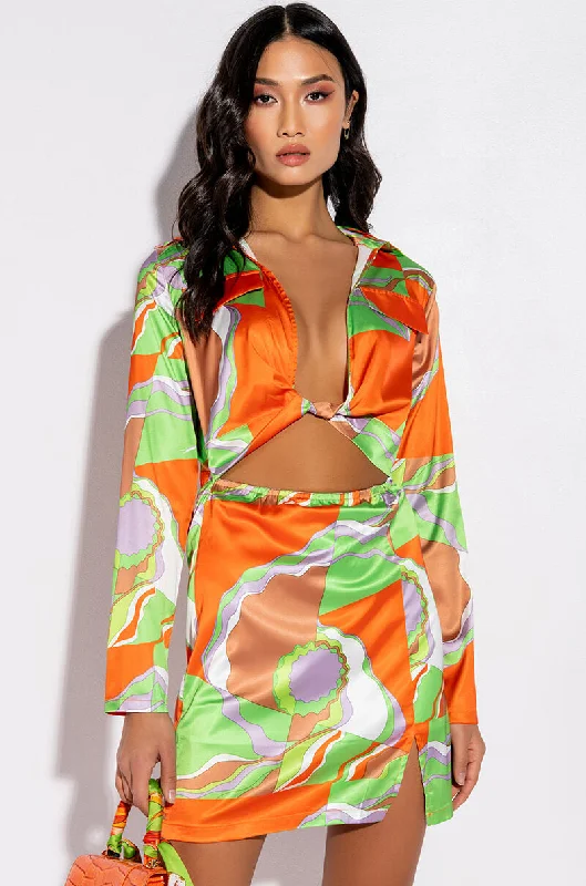 Women’s clothing to inspire confidence and beauty   RETRO BABE STRETCH SATIN MINI DRESS