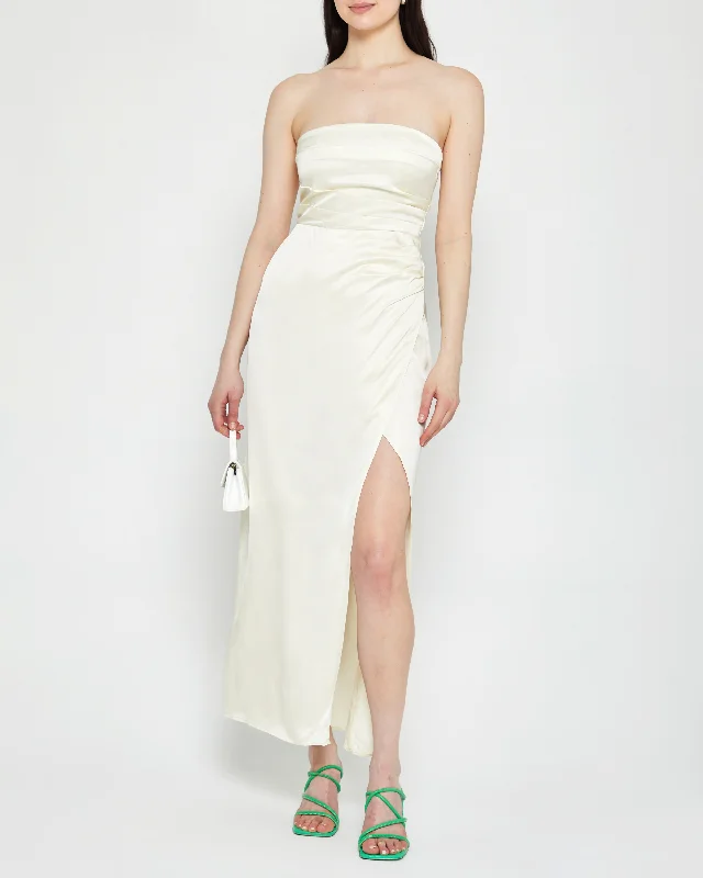 Fashion-forward women’s clothing on a budget   El Dress