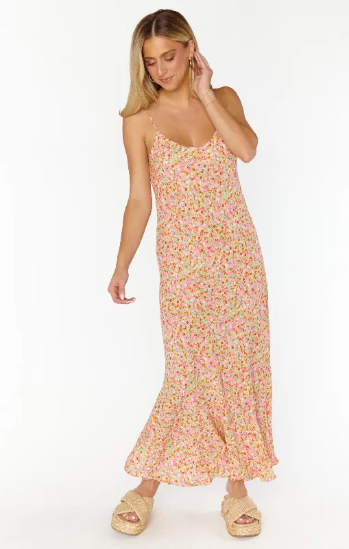 Curated collections for modern, fashionable women Uptown Slip Dress ~ Beachy Blossom Curated collections for modern, fashionable women Uptown Slip Dress ~ Beachy Blossom