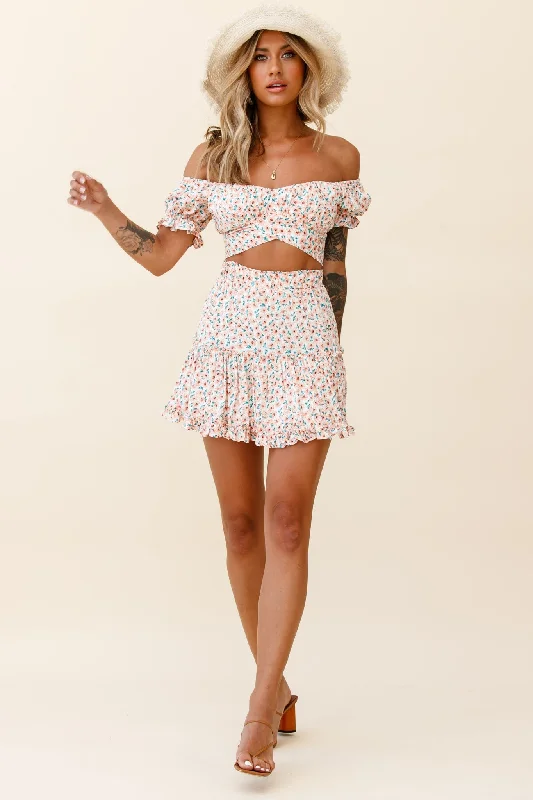 Timeless women’s fashion for any occasion   Alexi Frill Trim Mini Skirt Floral Print Pink