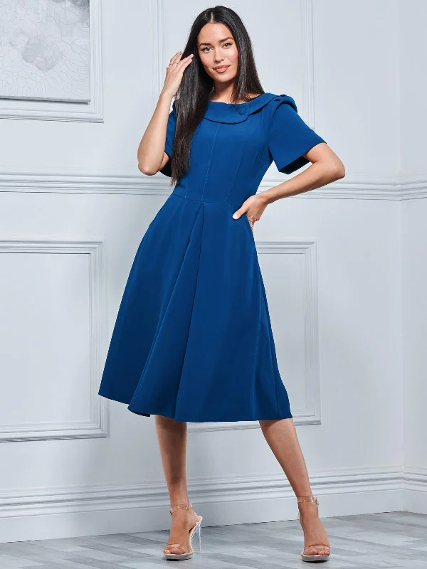 Step up your style with trendy women’s clothing Jolie Moi Debora Button Neck Dress, Dark Teal Step up your style with trendy women’s clothing Jolie Moi Debora Button Neck Dress, Dark Teal