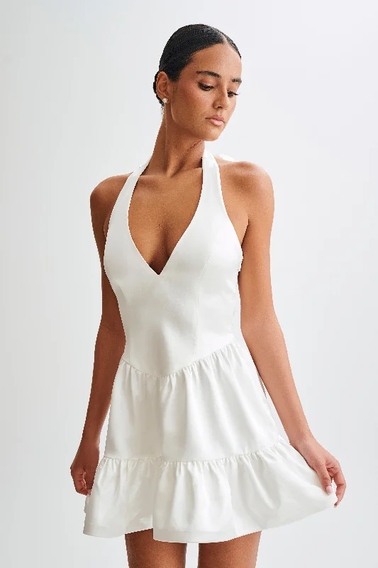 Women’s clothing that fits your personality and style Holly Satin Structured Halter Mini Dress - White Women’s clothing that fits your personality and style Holly Satin Structured Halter Mini Dress - White