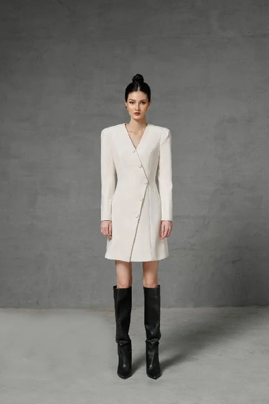 Elevate your style with fashionable women’s clothing   Neesa V-Neck Dress