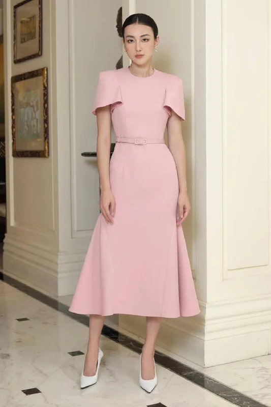 Feminine fashion to express your unique style   Nevel Round Neck Dress