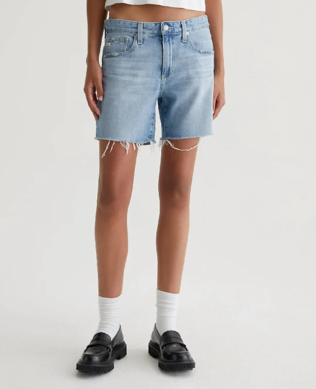 Casual outfits that elevate your style   Becke Denim Short In 23 Years Bungalow