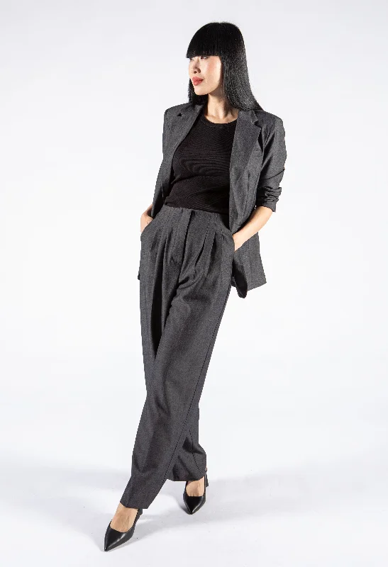 Fashionable women’s clothing that makes you shine   Classic Wide Trousers