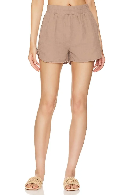 Trendsetting women’s clothing for fashion lovers   Elastic Waist Short In Tan