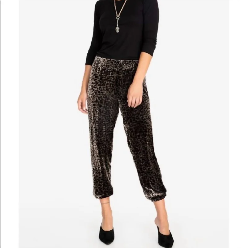 Women’s fashion that reflects your personality   Leopard Velvet Jogger In Mti