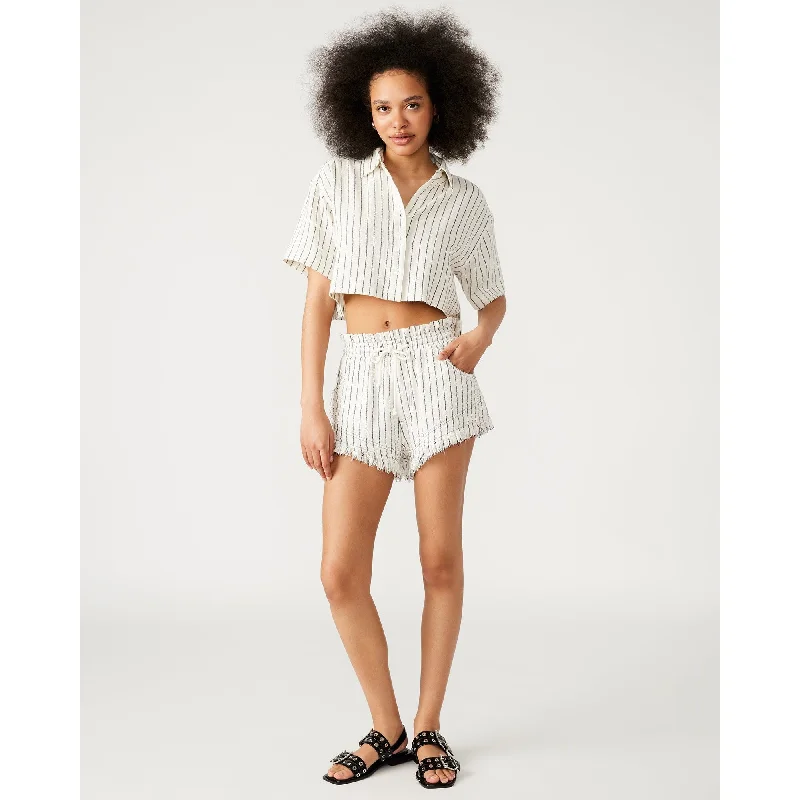 Trendy women’s clothing    Mari Shorts White/black