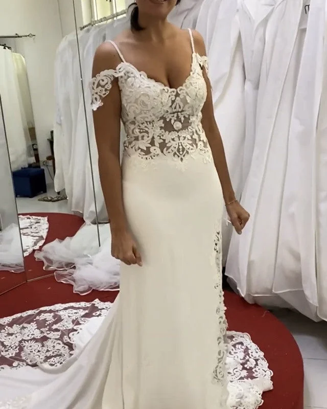 Fashionable clothing to fit every body type   Mermaid Wedding Dress Cold Shoulder Appliques