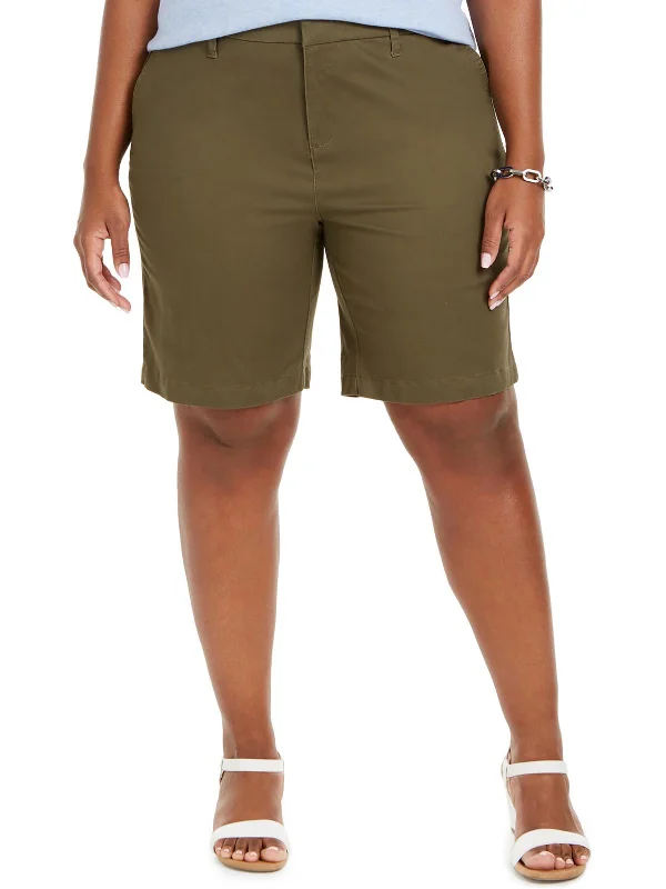 Effortlessly chic outfits for the modern woman   Plus Womens Knit Midi Casual Shorts