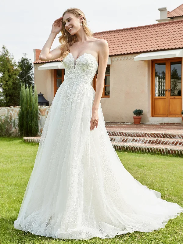 Women’s fashion that reflects your personality   Sweetheart Lace Up Tulle A-line Wedding Dress Ivory
