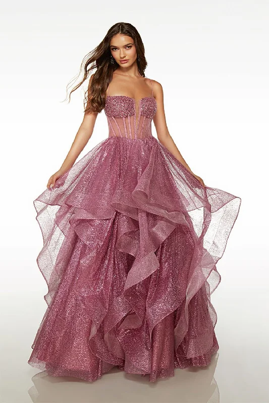 Effortlessly chic outfits for the modern woman   Alyce 61524