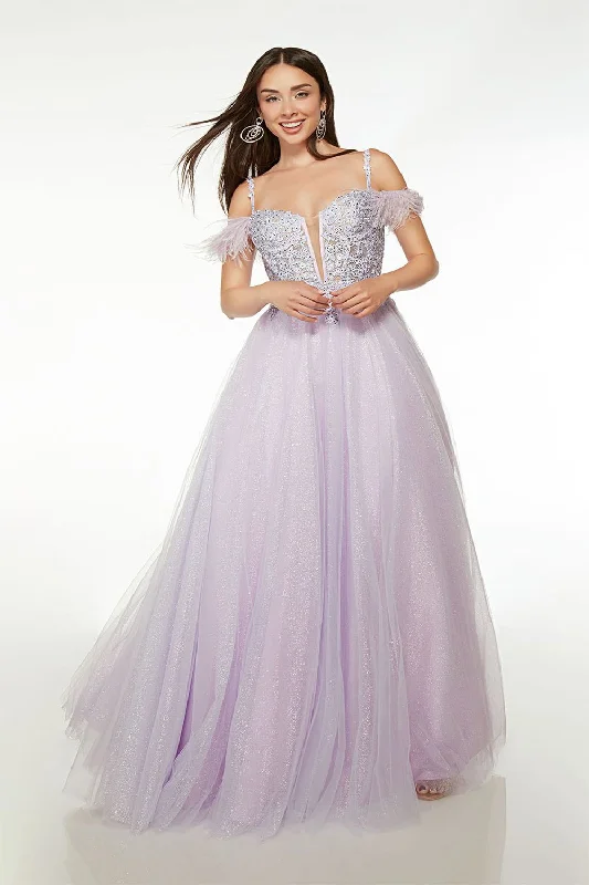 Feminine fashion to express your unique style   Alyce 61670