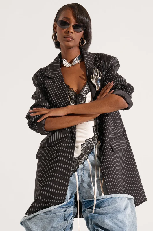 Timeless women’s fashion for any occasion   ELLA OVERSIZED PINSTRIPE LONGLINE BLAZER