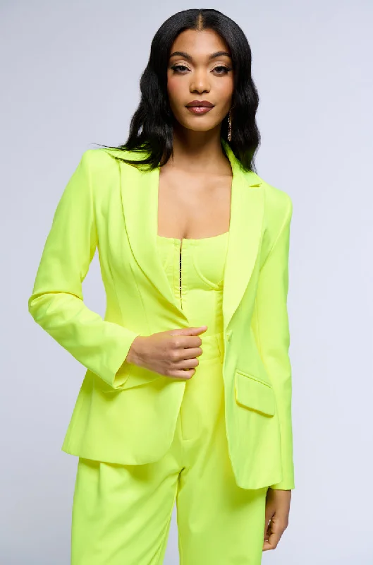 Elevate your look with premium women’s wear LOOKING SHARP FITTED BLAZER IN NEON YELLOW Elevate your look with premium women’s wear LOOKING SHARP FITTED BLAZER IN NEON YELLOW