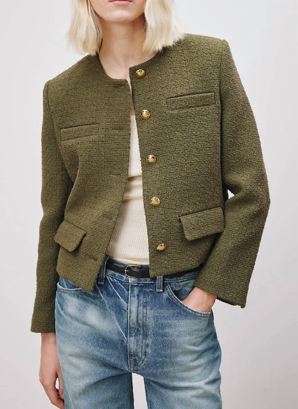 Soft, breathable fabrics for fashionable women   Page Jacket In Army Green