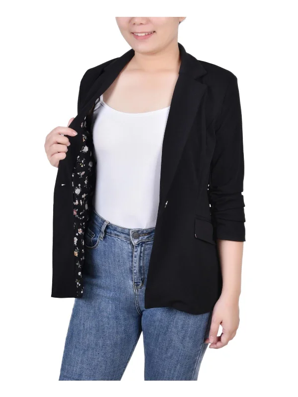 Stylish clothing designed to flatter every woman Petites Womens Crepe Ruched One-Button Blazer Stylish clothing designed to flatter every woman Petites Womens Crepe Ruched One-Button Blazer