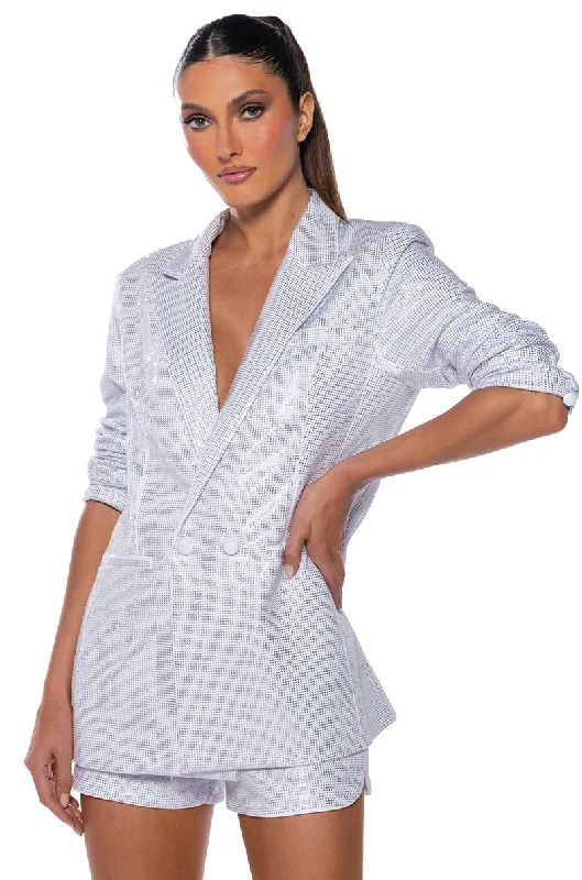 Effortlessly stylish outfits for the modern woman POP STAR SHINE BRIGHT RHINESTONE BLAZER Effortlessly stylish outfits for the modern woman POP STAR SHINE BRIGHT RHINESTONE BLAZER