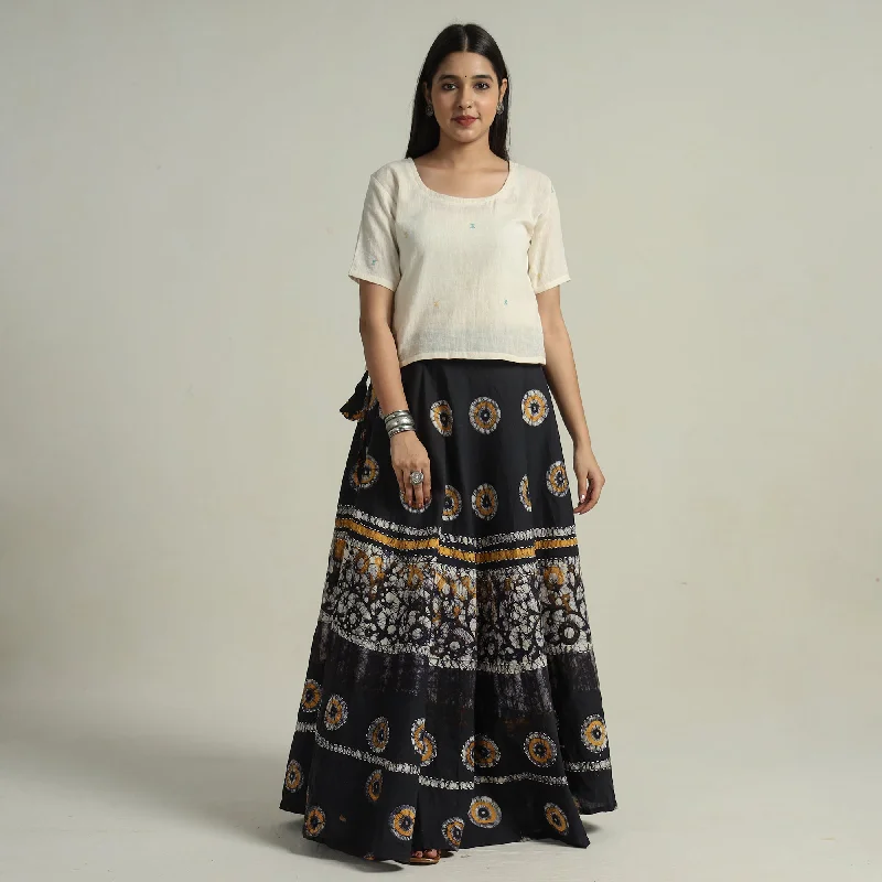 A perfect wardrobe for fashionable women Black - Hand Batik Printed Running Stitch Cotton Long Skirt 31 A perfect wardrobe for fashionable women Black - Hand Batik Printed Running Stitch Cotton Long Skirt 31