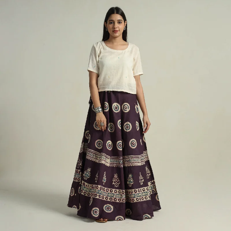 Step into style with our women’s clothing collection Purple - Hand Batik Printed Running Stitch Cotton Long Skirt 24 Step into style with our women’s clothing collection Purple - Hand Batik Printed Running Stitch Cotton Long Skirt 24