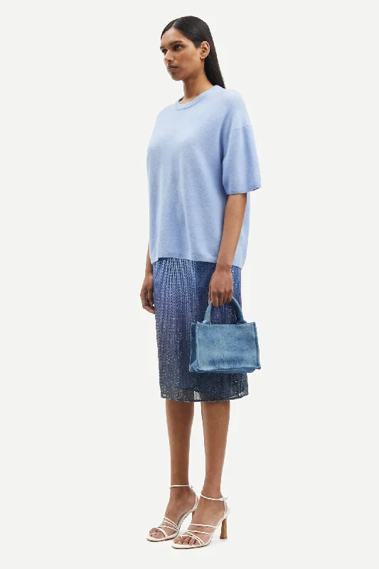 Confidence-boosting clothing for women   SAAGNETA SKIRT - SAMSOE
