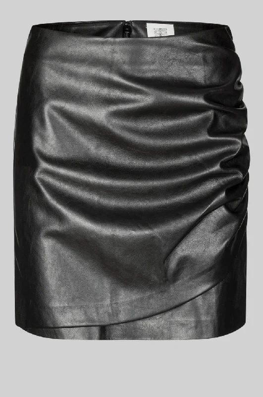 Sporty-chic women’s apparel for active lifestyles   SEEMA MINISKIRT - SECOND FEMALE