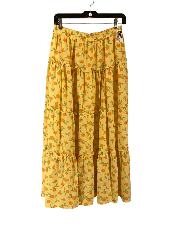 Stylish plus-size clothing for women   Skirt Maxi By Blu Pepper In Yellow, Size: L