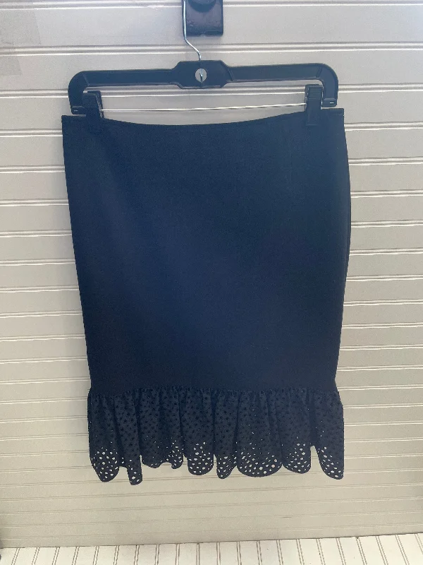 Bold and beautiful clothing for every woman   Skirt Midi By Akris In Black, Size: 8