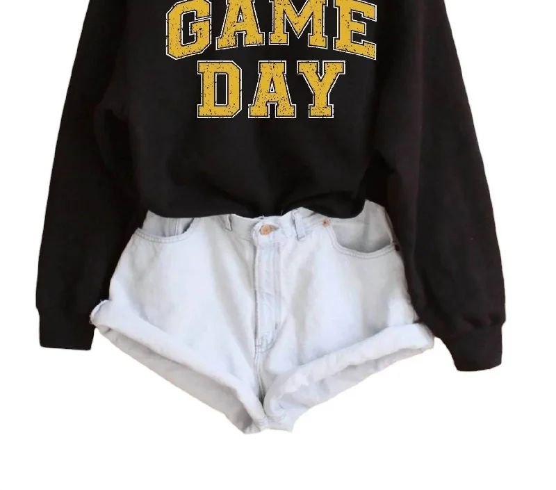 Stylish clothing designed to flatter every woman Women's University Of Colorado Game Day Sweatshirt In Black Stylish clothing designed to flatter every woman Women's University Of Colorado Game Day Sweatshirt In Black