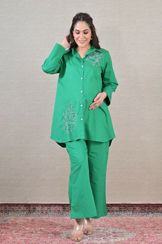 Versatile fashion for every type of woman Appliquéd Forest Maternity & Nursing Shirt Coord Set (2 pc) (100% Cotton) Versatile fashion for every type of woman Appliquéd Forest Maternity & Nursing Shirt Coord Set (2 pc) (100% Cotton)