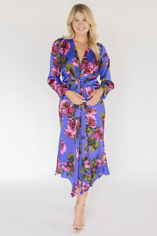 Refresh your wardrobe with trendy women’s apparel   Art of Bloom Long Sleeve Dress