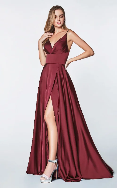 Modern fashion pieces designed for all women   Cinderella Divine 7472 Dress