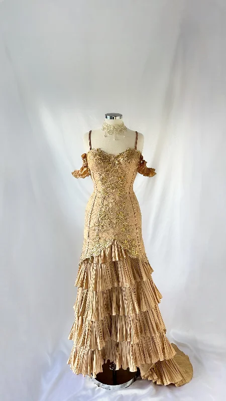 Trendy women’s clothing with a modern twist Whimsical Victorian 90s Tiered Embellished Sequin Gown Trendy women’s clothing with a modern twist Whimsical Victorian 90s Tiered Embellished Sequin Gown