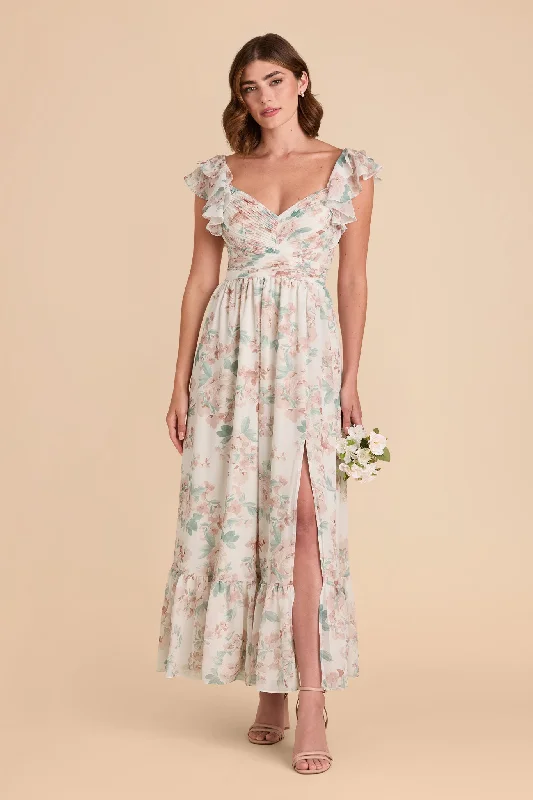 Classic pieces for a timeless wardrobe Michelle Chiffon Dress - Dusty Apricot Peonies Classic pieces for a timeless wardrobe Michelle Chiffon Dress - Dusty Apricot Peonies