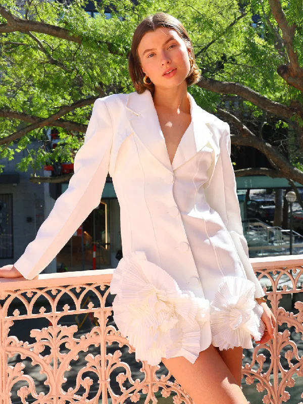 Fashionable clothing that fits every occasion Acler Hampstead Blazer Dress in Ivory Fashionable clothing that fits every occasion Acler Hampstead Blazer Dress in Ivory