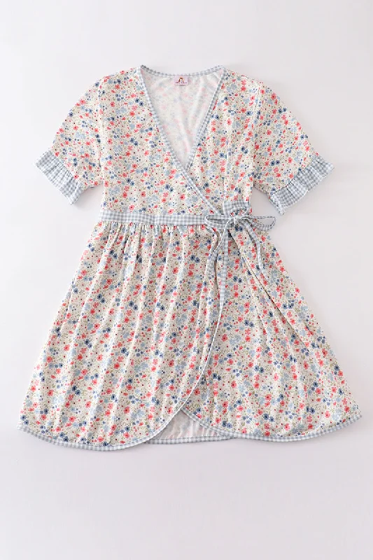 Designer-inspired women’s fashion at affordable prices   Floral print woman dress