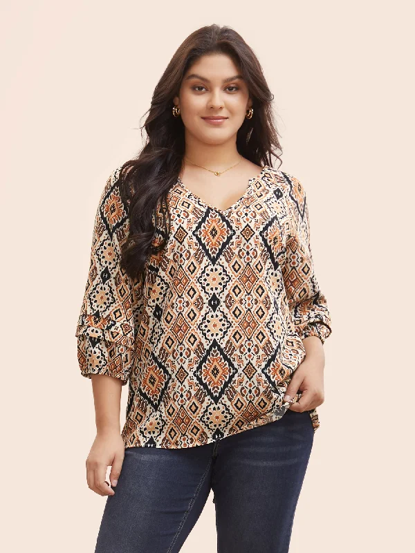 Curated collections for modern, fashionable women Bandana Geometric Pleated Lantern Sleeve Blouse Curated collections for modern, fashionable women Bandana Geometric Pleated Lantern Sleeve Blouse