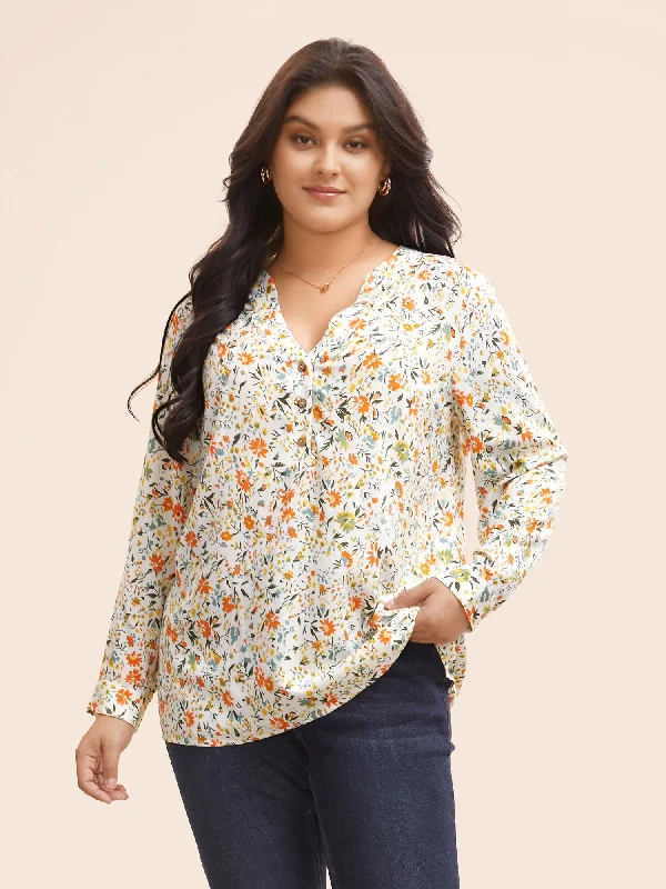 Versatile fashion for every type of woman   Floral Notched Gathered Cuff Blouse