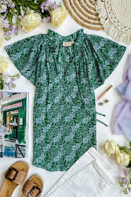 Chic for every occasion and style   Kat Blouse