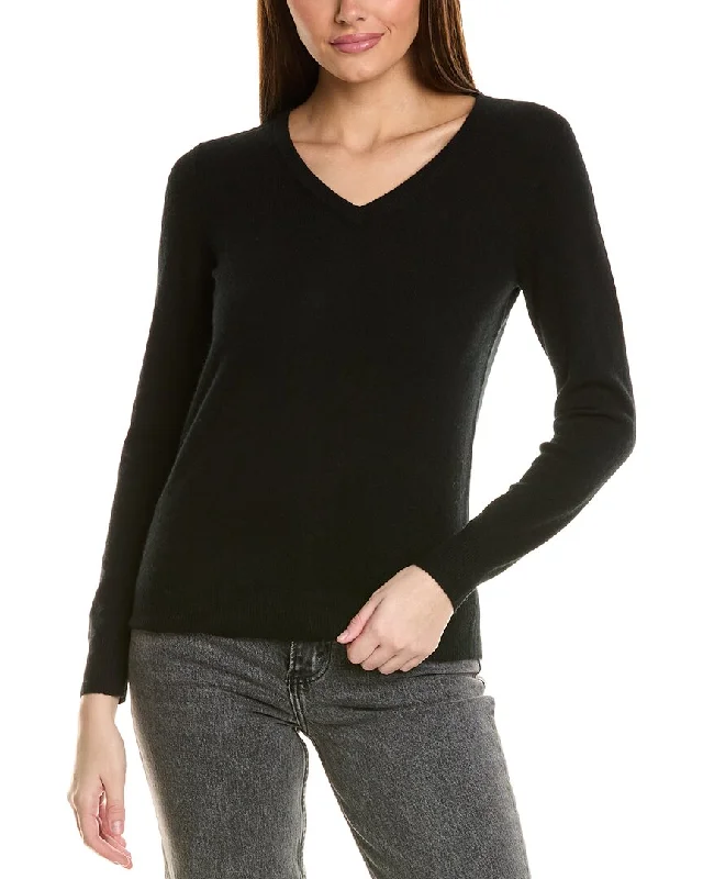 Express your style with fashionable women’s clothing   Amicale Cashmere Basic V-Neck Cashmere Sweater