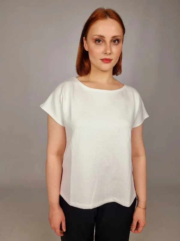 Express your style with fashionable women’s clothing   Van-Dos Round Neck Cap Sleeved Top