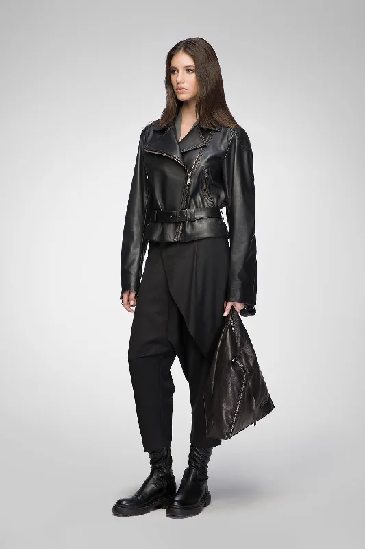 Elegant casual clothing for modern women   Carla - Black Leather Jacket