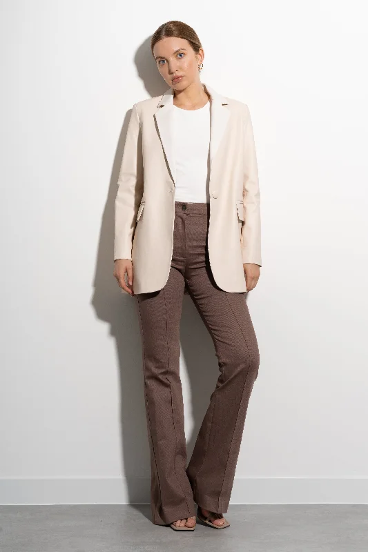 Casual outfits that elevate your style   Luxy Contrasting Leather Blazer- Parchment