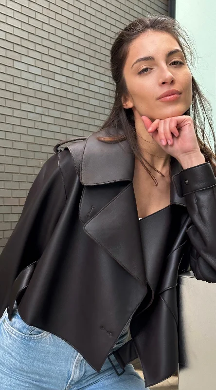 Women’s clothing that combines comfort and style   Luxy Oversized Leather Jacket - Sable
