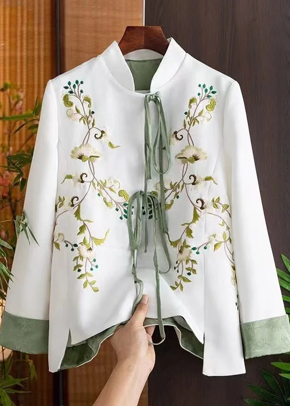 Elevate your style with fashionable women’s clothing Retro White Stand Collar Embroideried Lace Up Patchwork Cotton Coats Fall Elevate your style with fashionable women’s clothing Retro White Stand Collar Embroideried Lace Up Patchwork Cotton Coats Fall