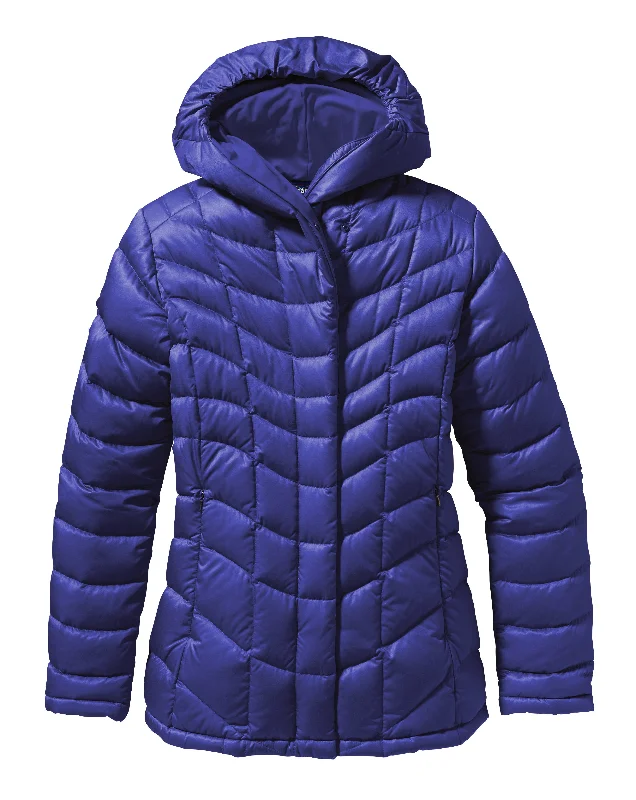 Step into style with our women’s clothing collection   W's Downtown Loft Jacket