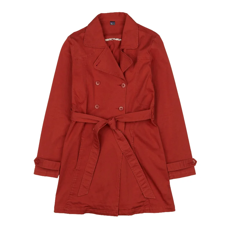 Timeless clothing pieces every woman should own   W's Negril Trench Coat
