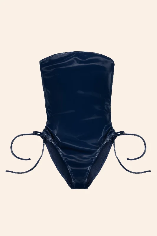 The ultimate guide to stylish women’s fashion   Kennedy Strapless One Piece